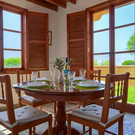 Villa The Olympians Polis