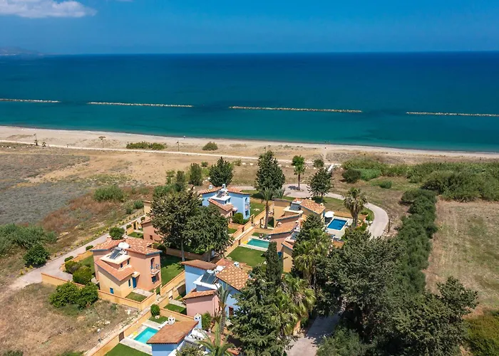 ヴィラ The Olympians *