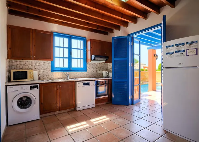 The Olympians * Polis